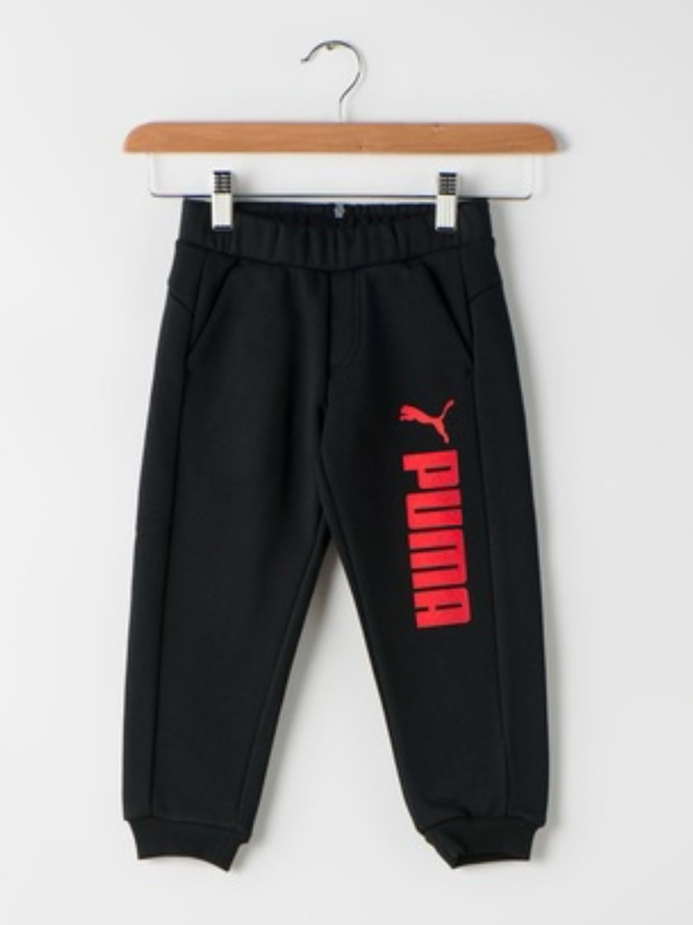 🔥 PUMA Kids Black Fleece Jogger Sweatpants with Bold Red Graphic Logo 🔥